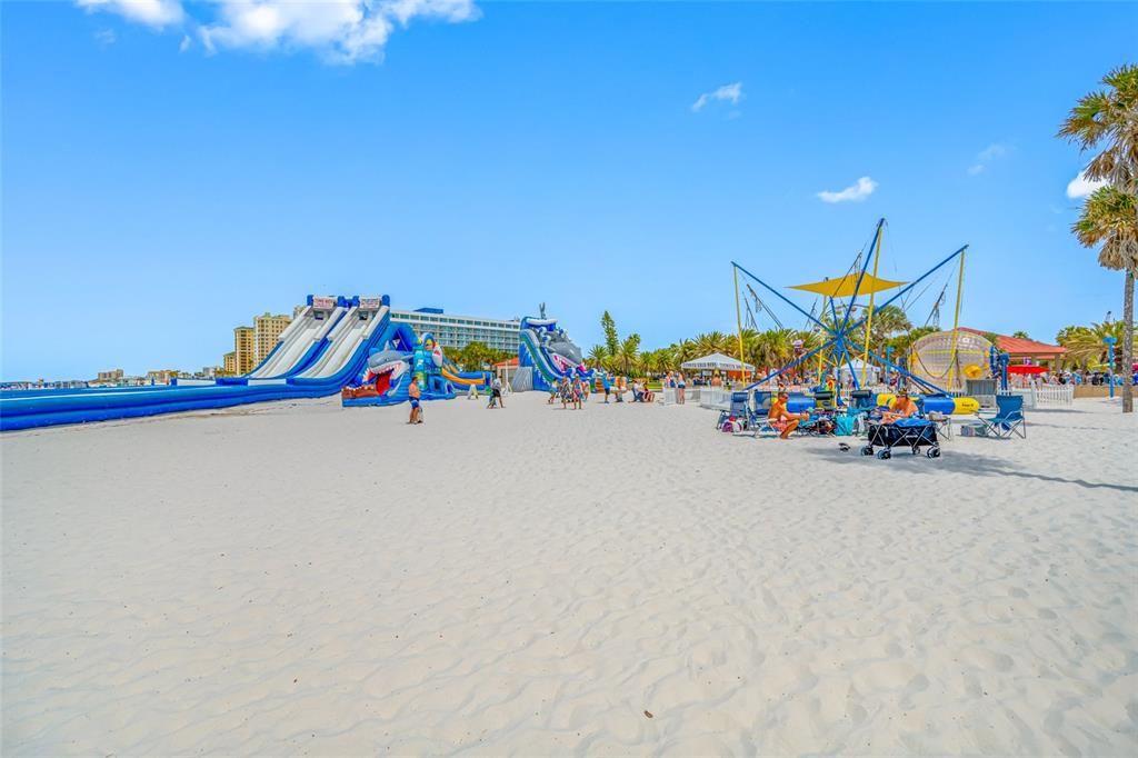 В аренду: $3,300 (2 спален, 2 ванн, 1090 Квадратных фут)