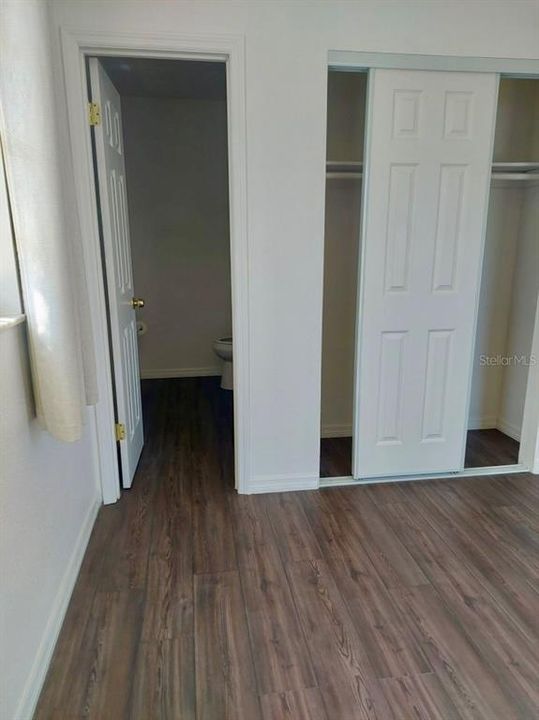 For Sale: $285,900 (3 beds, 1 baths, 1350 Square Feet)