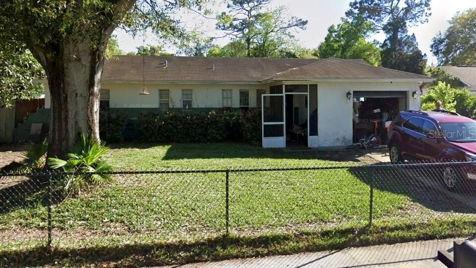 Recently Sold: $215,000 (4 beds, 2 baths, 1154 Square Feet)