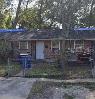 For Rent: $650 (2 beds, 1 baths, 716 Square Feet)