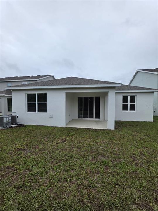 For Rent: $2,600 (4 beds, 2 baths, 2103 Square Feet)