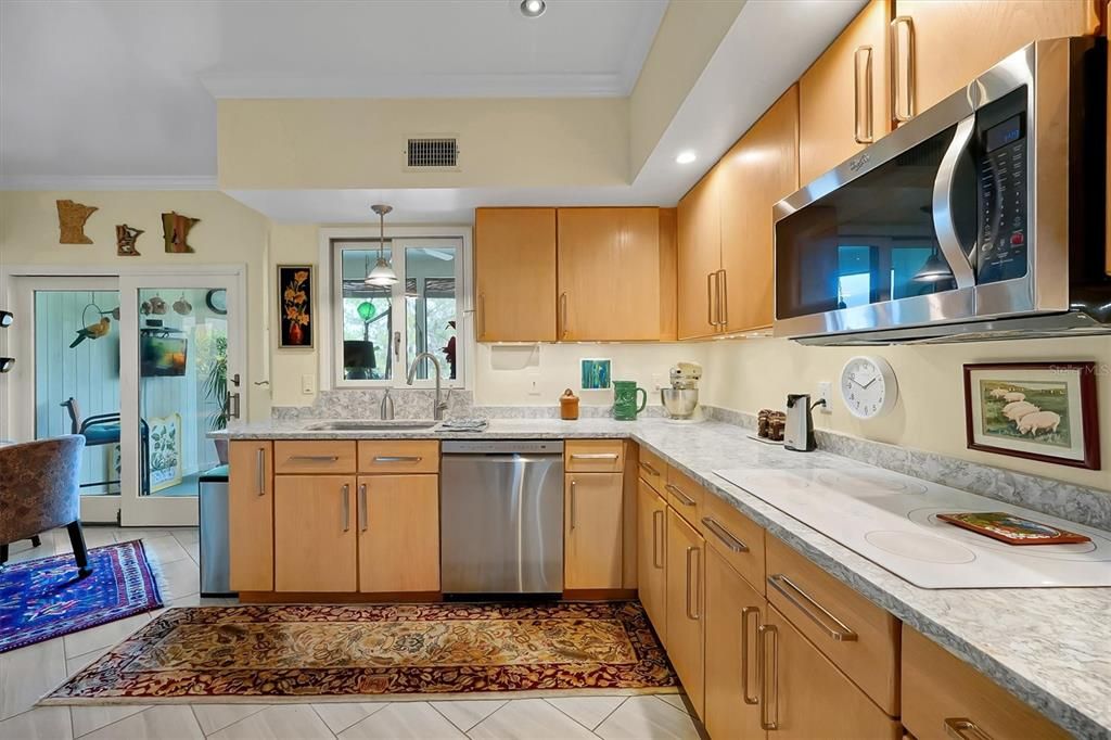 For Sale: $429,500 (4 beds, 3 baths, 2766 Square Feet)