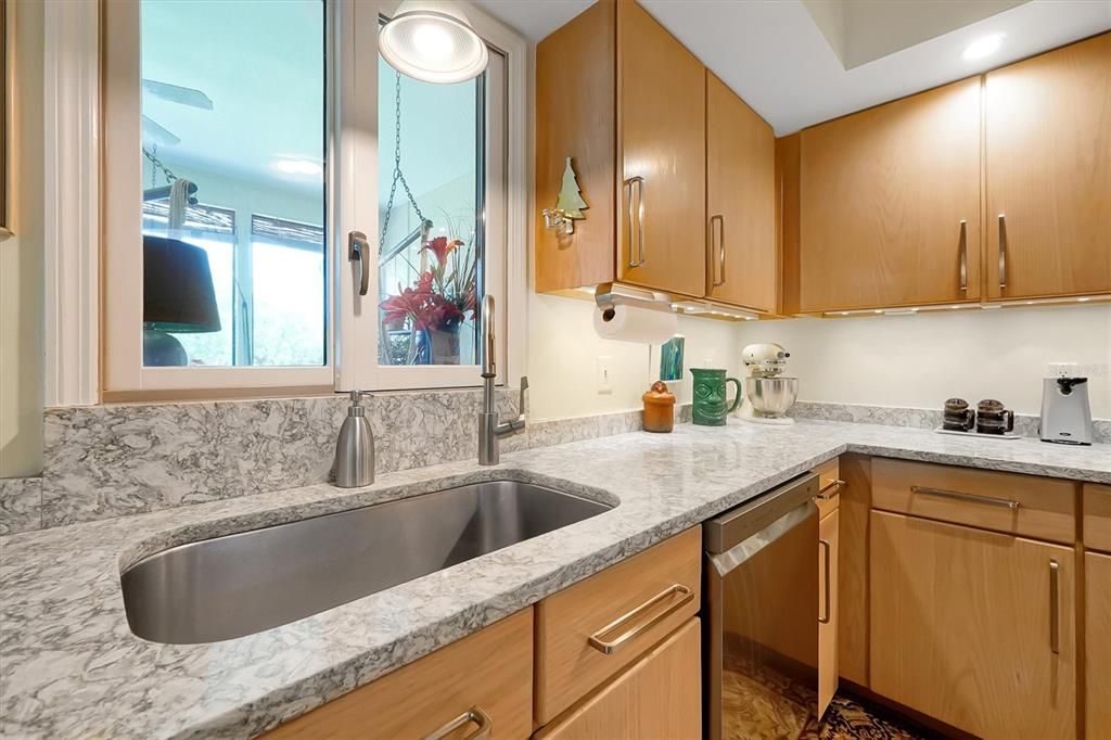 For Sale: $429,500 (4 beds, 3 baths, 2766 Square Feet)