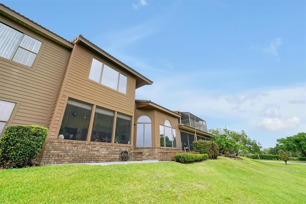 For Sale: $429,500 (4 beds, 3 baths, 2766 Square Feet)