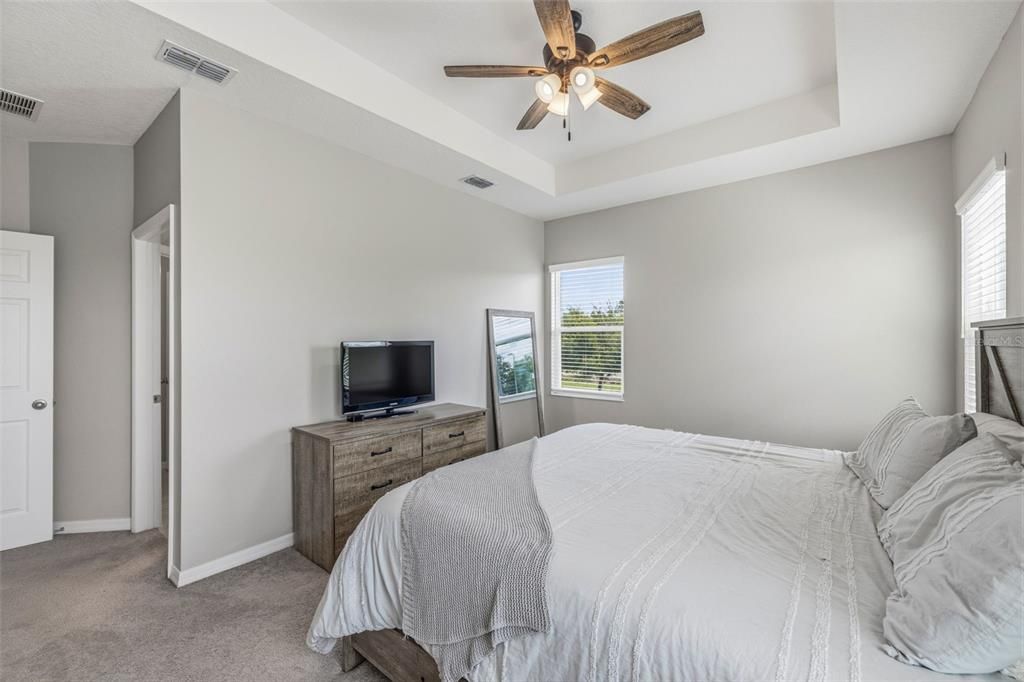 En Venta: $339,900 (4 camas, 2 baños, 1774 Pies cuadrados)