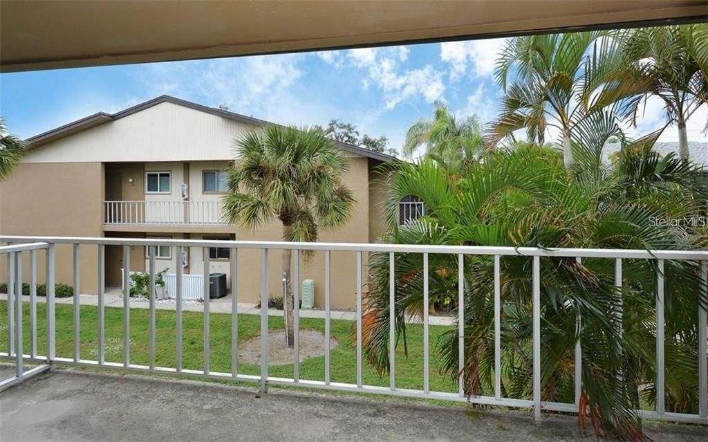 Activo con contrato: $175,000 (2 camas, 1 baños, 985 Pies cuadrados)