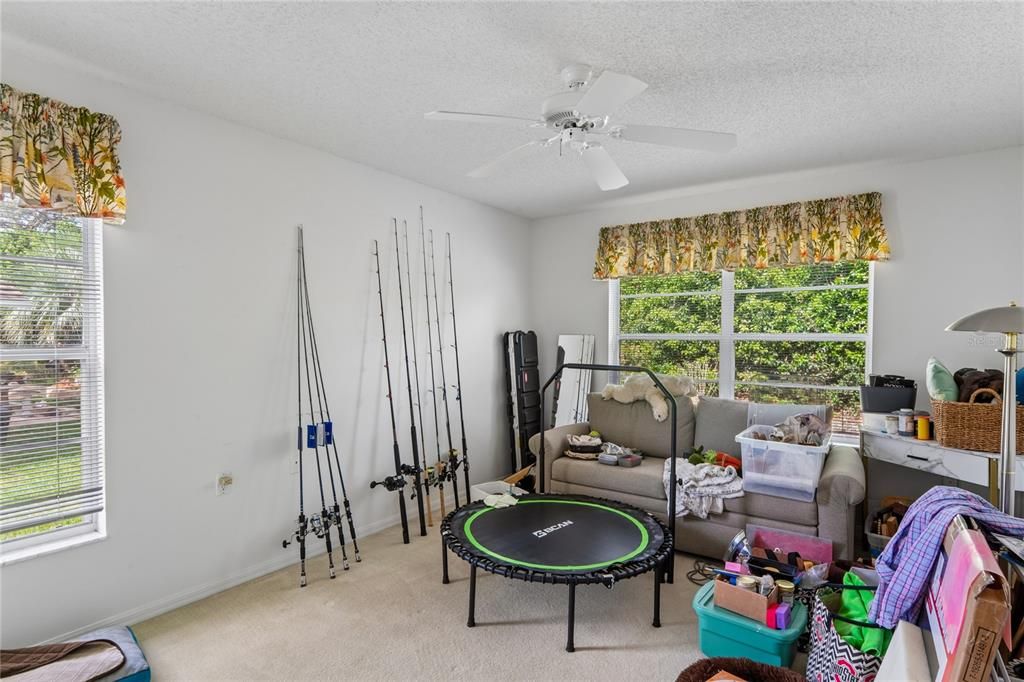 For Sale: $488,500 (3 beds, 2 baths, 2354 Square Feet)