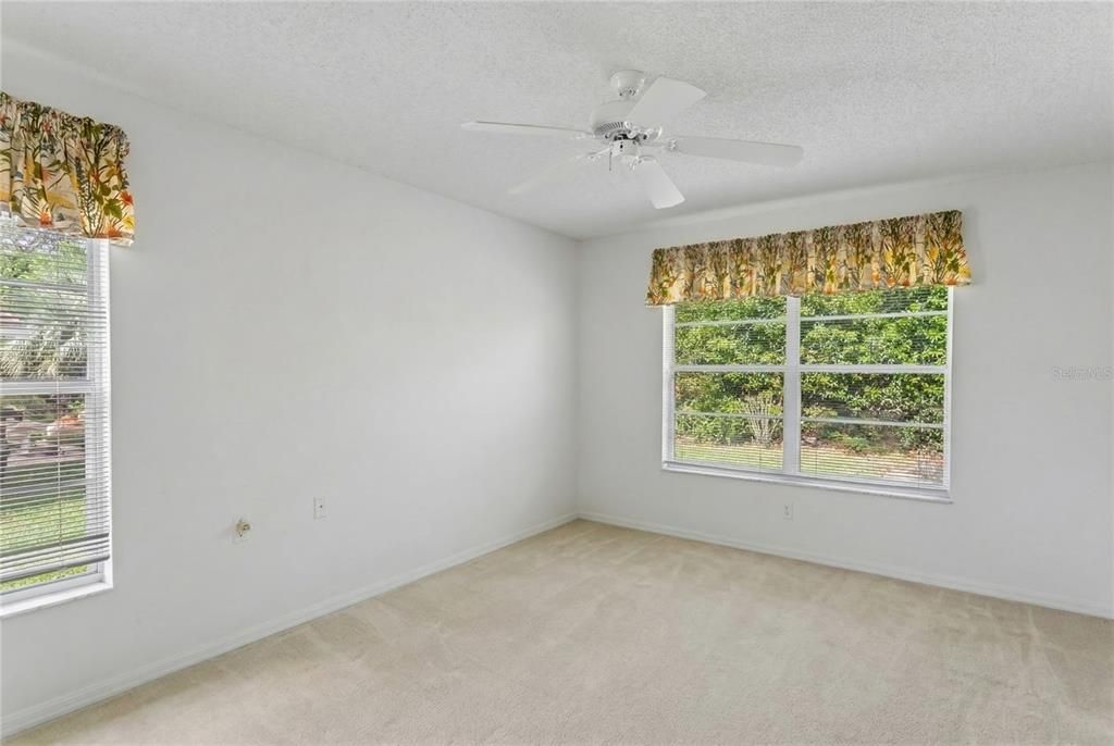 For Sale: $488,500 (3 beds, 2 baths, 2354 Square Feet)
