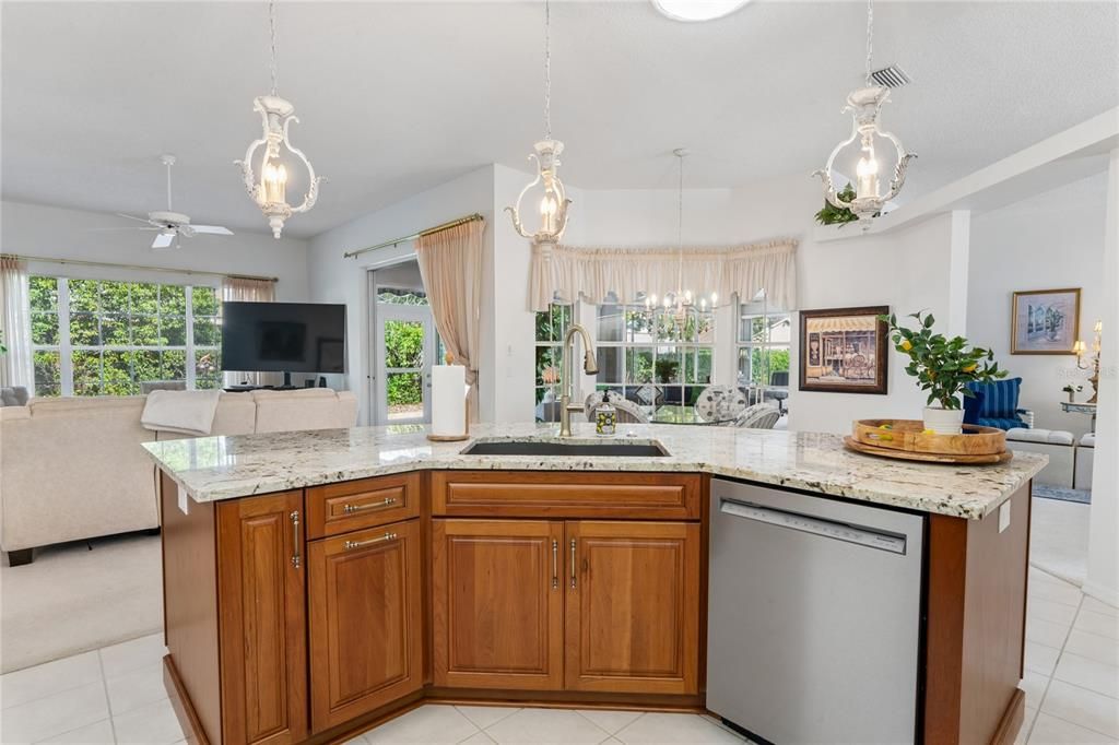 For Sale: $488,500 (3 beds, 2 baths, 2354 Square Feet)