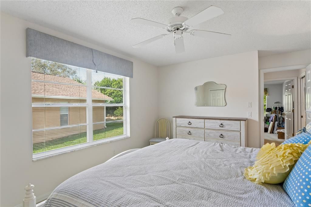 For Sale: $488,500 (3 beds, 2 baths, 2354 Square Feet)