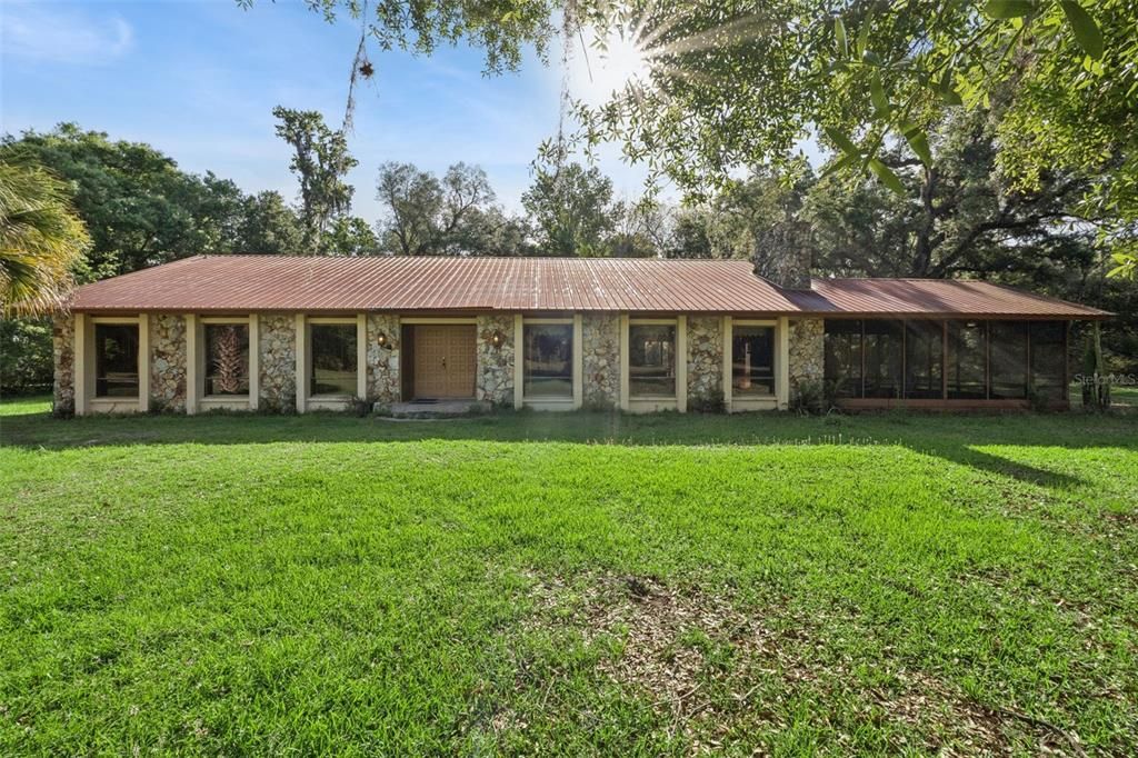 En Venta: $1,373,700 (4 camas, 2 baños, 2484 Pies cuadrados)
