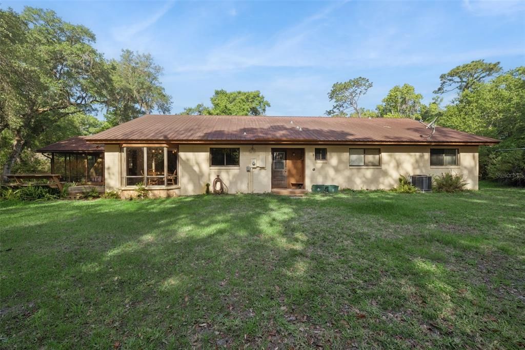 En Venta: $1,373,700 (4 camas, 2 baños, 2484 Pies cuadrados)