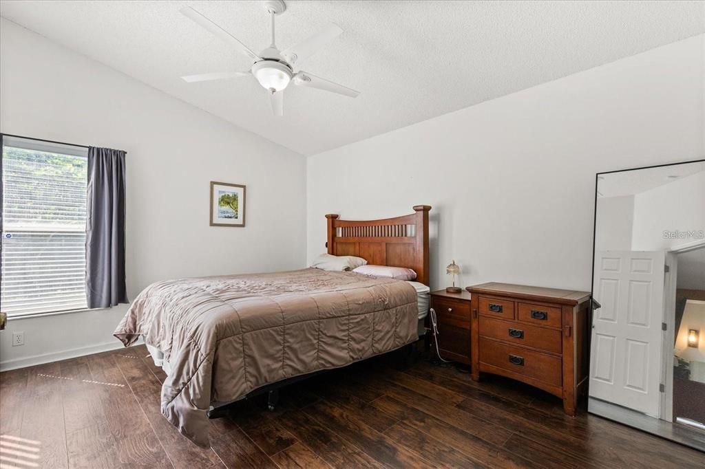 For Rent: $2,750 (4 beds, 2 baths, 2352 Square Feet)
