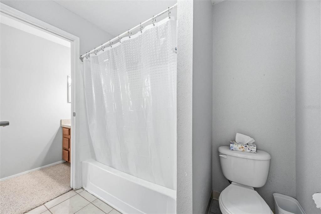 Activo con contrato: $135,000 (2 camas, 1 baños, 800 Pies cuadrados)
