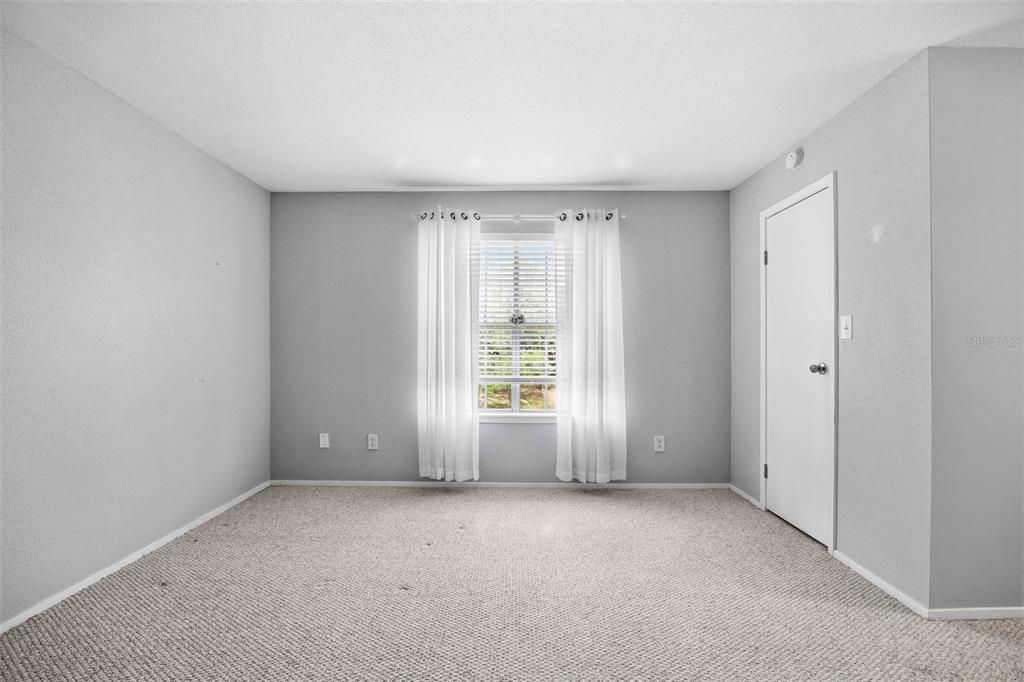 Activo con contrato: $135,000 (2 camas, 1 baños, 800 Pies cuadrados)