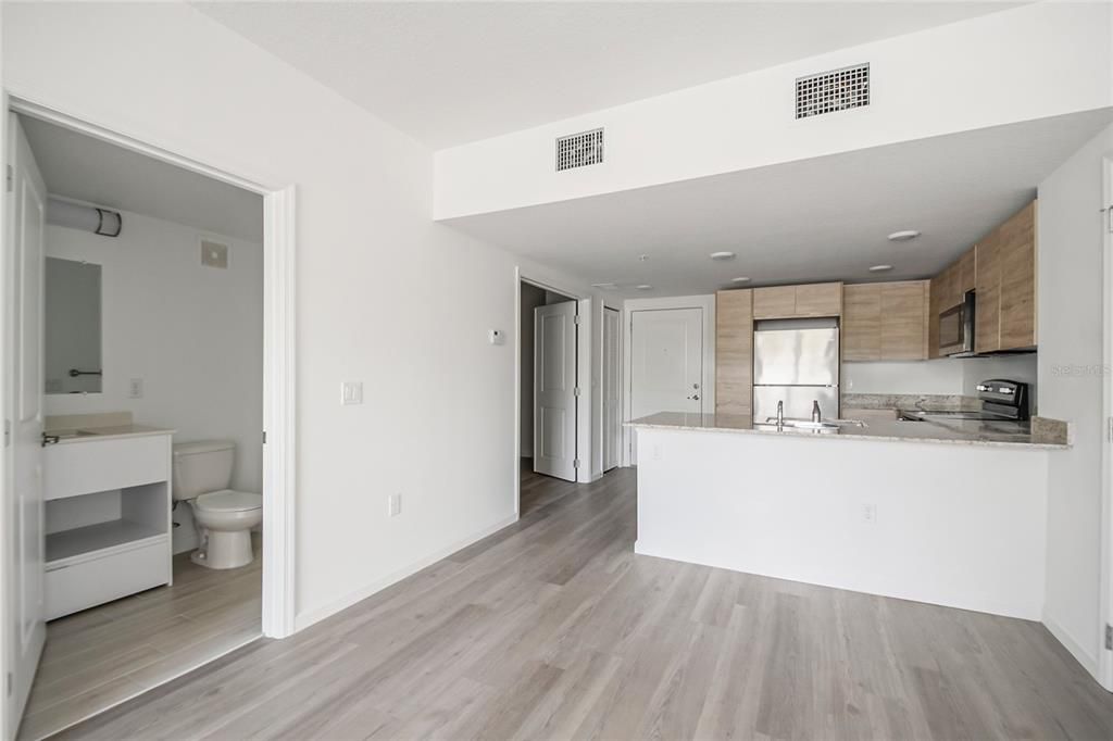 En Venta: $304,999 (3 camas, 2 baños, 1142 Pies cuadrados)