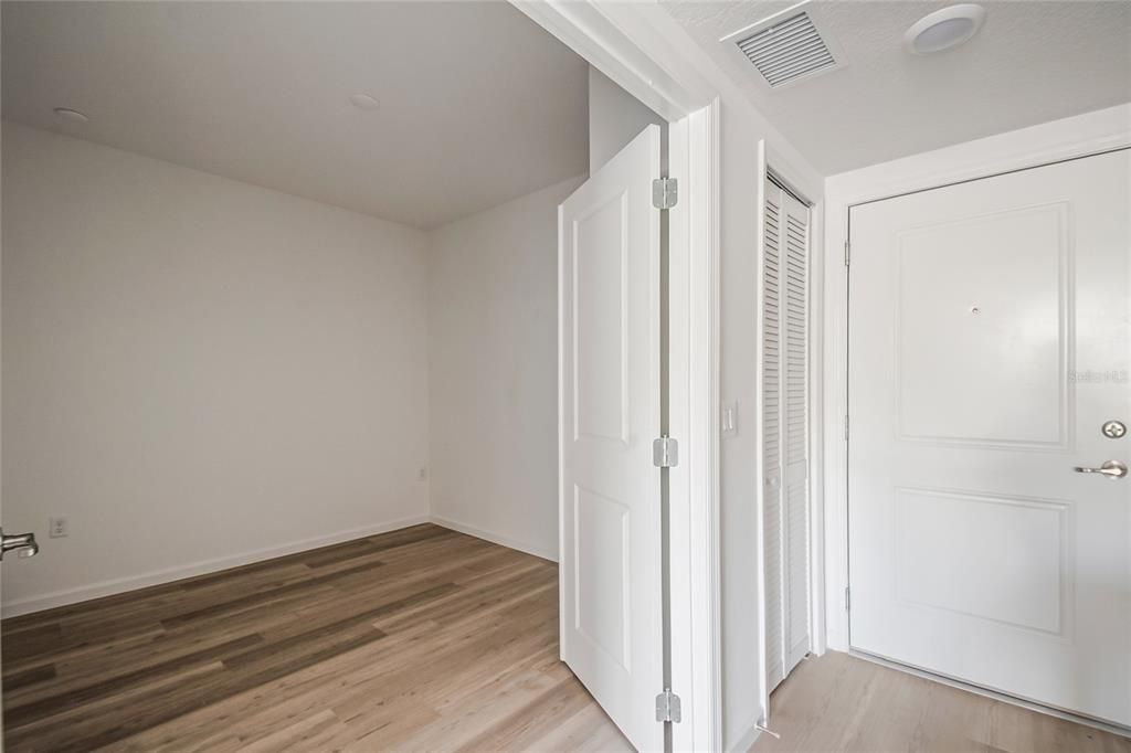 En Venta: $304,999 (3 camas, 2 baños, 1142 Pies cuadrados)