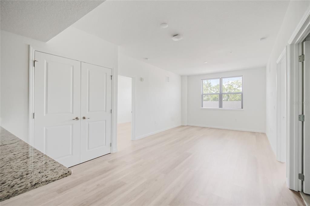 En Venta: $304,999 (3 camas, 2 baños, 1142 Pies cuadrados)