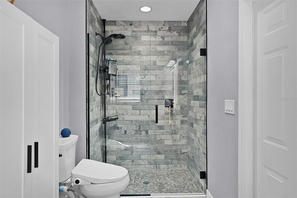 Active With Contract: $549,999 (4 beds, 3 baths, 2807 Square Feet)