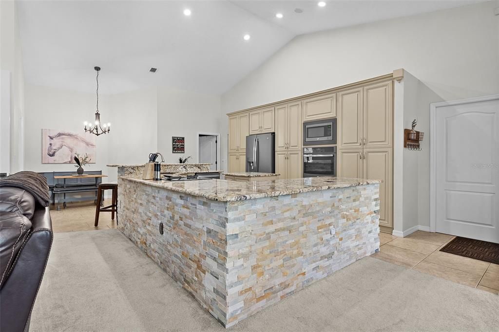 Active With Contract: $549,999 (4 beds, 3 baths, 2807 Square Feet)