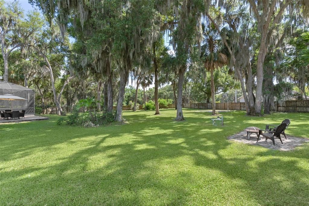 Active With Contract: $549,999 (4 beds, 3 baths, 2807 Square Feet)