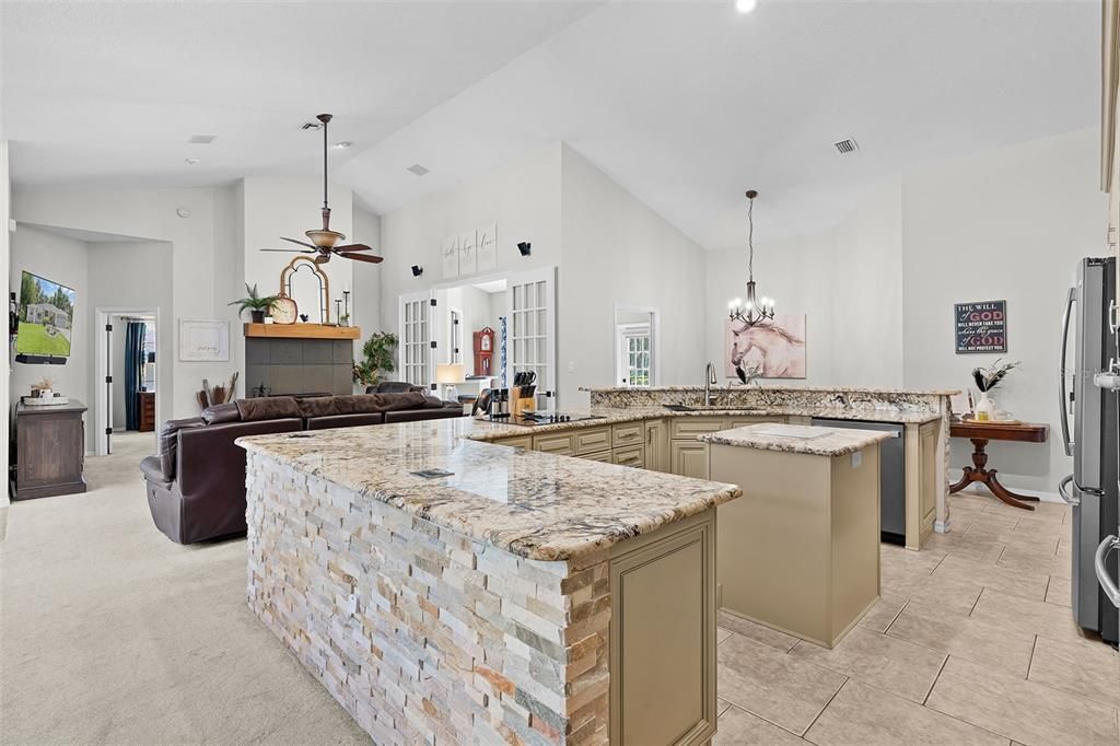 Active With Contract: $549,999 (4 beds, 3 baths, 2807 Square Feet)