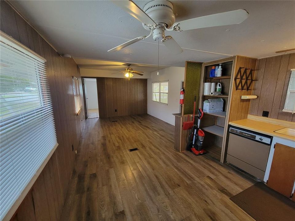 В аренду: $1,150 (2 спален, 1 ванн, 672 Квадратных фут)