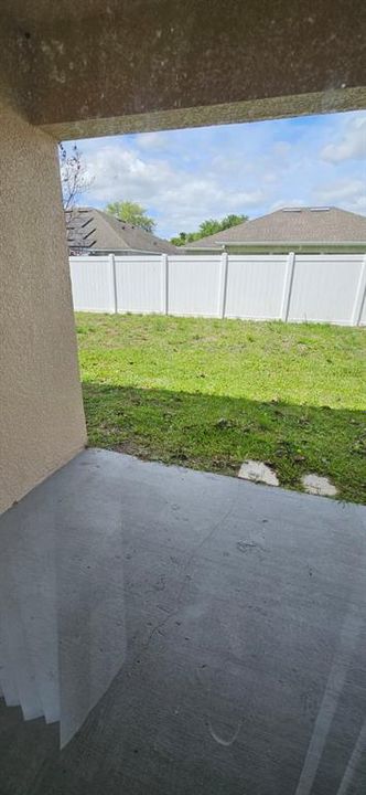 Active With Contract: $2,000 (4 beds, 2 baths, 1764 Square Feet)
