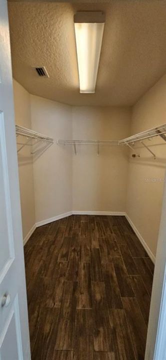 Active With Contract: $2,000 (4 beds, 2 baths, 1764 Square Feet)