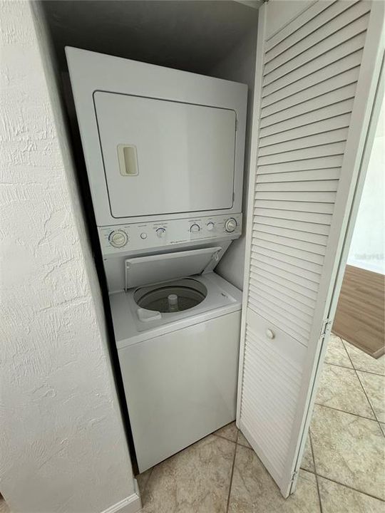En Renta: $2,250 (2 camas, 2 baños, 1331 Pies cuadrados)