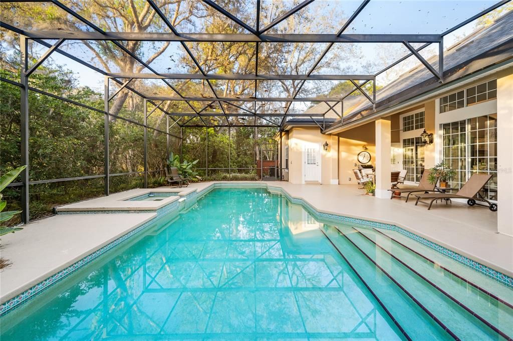 На продажу: $899,900 (5 спален, 4 ванн, 3660 Квадратных фут)