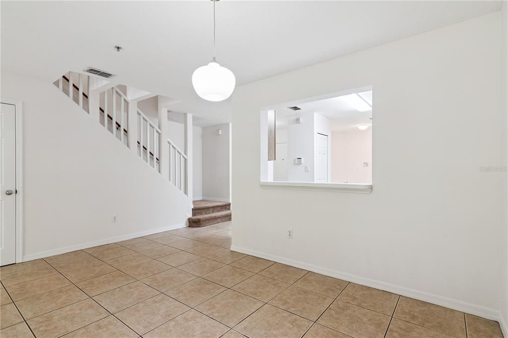 En Venta: $285,000 (3 camas, 2 baños, 1638 Pies cuadrados)