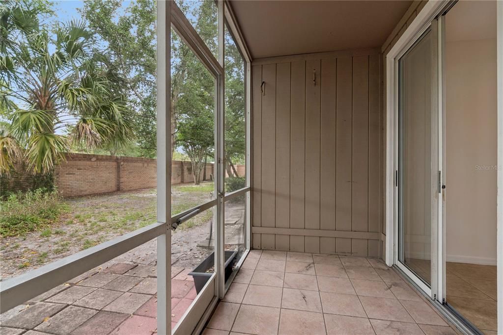 En Venta: $285,000 (3 camas, 2 baños, 1638 Pies cuadrados)