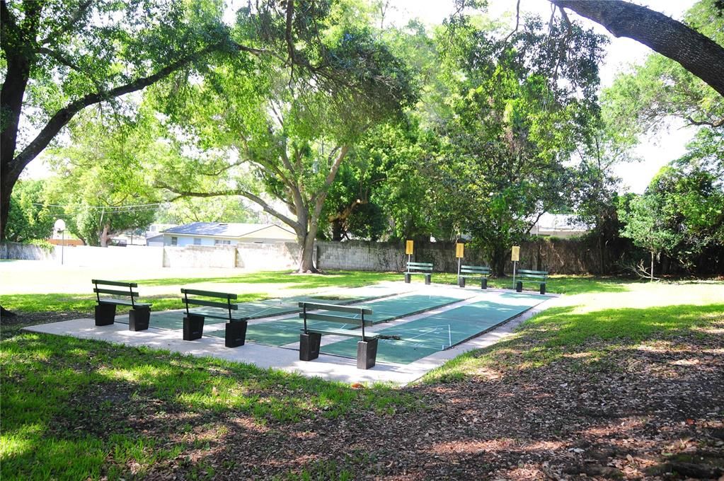 En Venta: $285,000 (3 camas, 2 baños, 1638 Pies cuadrados)