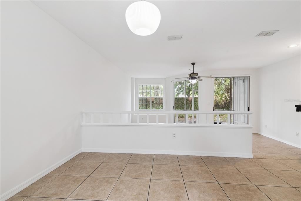 En Venta: $285,000 (3 camas, 2 baños, 1638 Pies cuadrados)