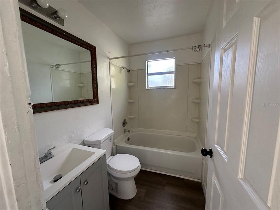 Activo con contrato: $189,000 (3 camas, 1 baños, 720 Pies cuadrados)