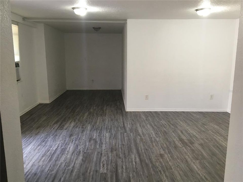 For Sale: $564,900 (3 beds, 1 baths, 2002 Square Feet)