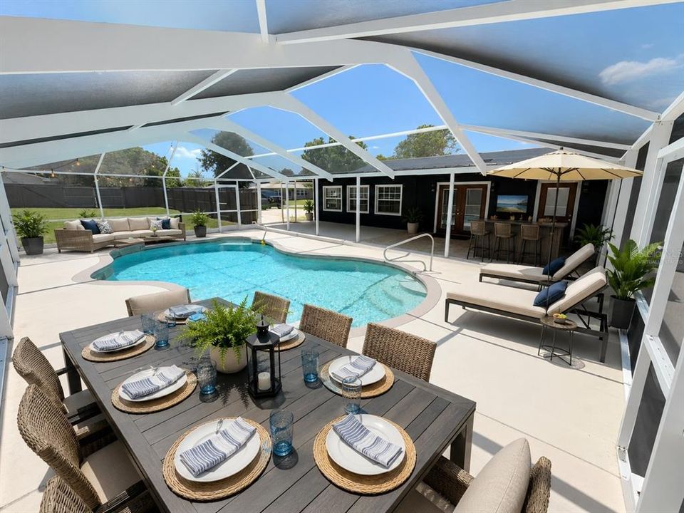 For Sale: $564,900 (3 beds, 1 baths, 2002 Square Feet)