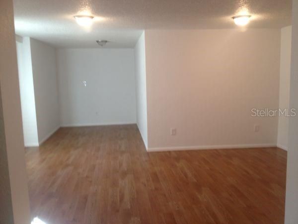 For Sale: $564,900 (3 beds, 1 baths, 2002 Square Feet)