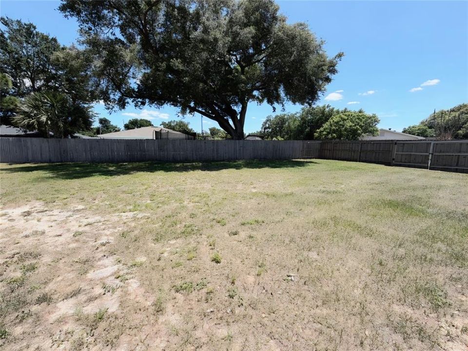 For Sale: $564,900 (3 beds, 1 baths, 2002 Square Feet)