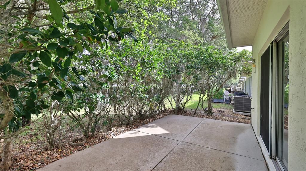 For Sale: $317,000 (2 beds, 2 baths, 2075 Square Feet)
