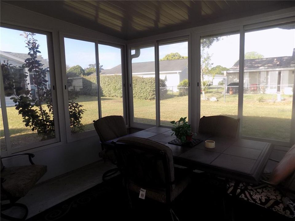 Activo con contrato: $183,900 (2 camas, 2 baños, 1008 Pies cuadrados)