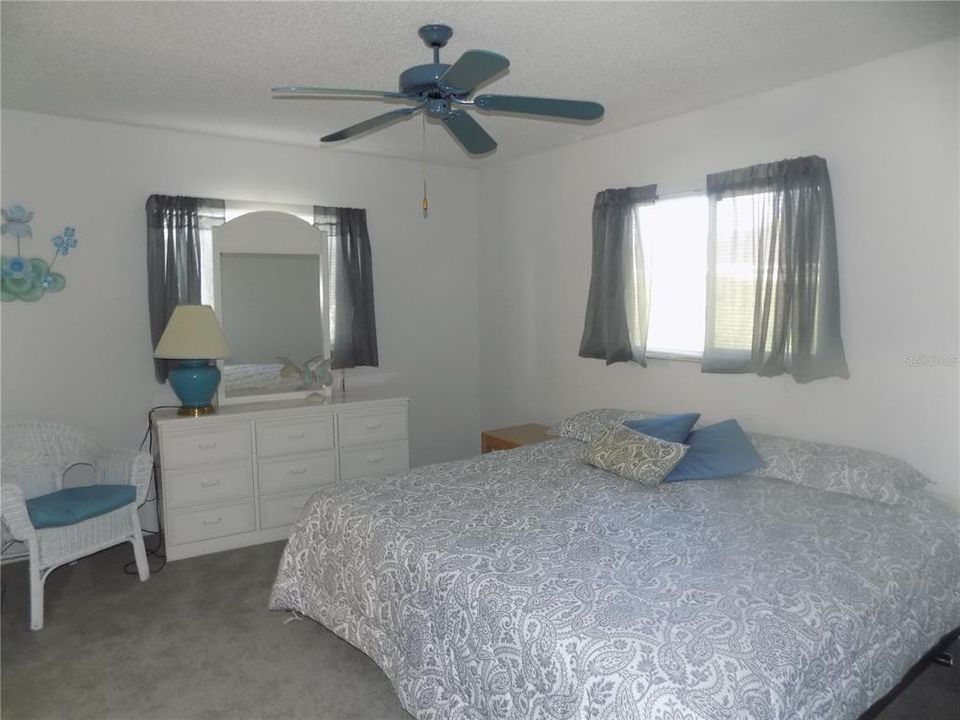 Activo con contrato: $183,900 (2 camas, 2 baños, 1008 Pies cuadrados)