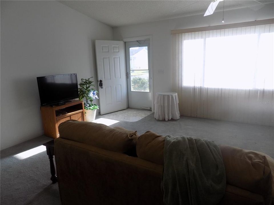 Activo con contrato: $183,900 (2 camas, 2 baños, 1008 Pies cuadrados)