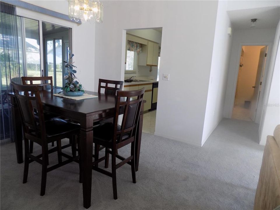 Activo con contrato: $183,900 (2 camas, 2 baños, 1008 Pies cuadrados)