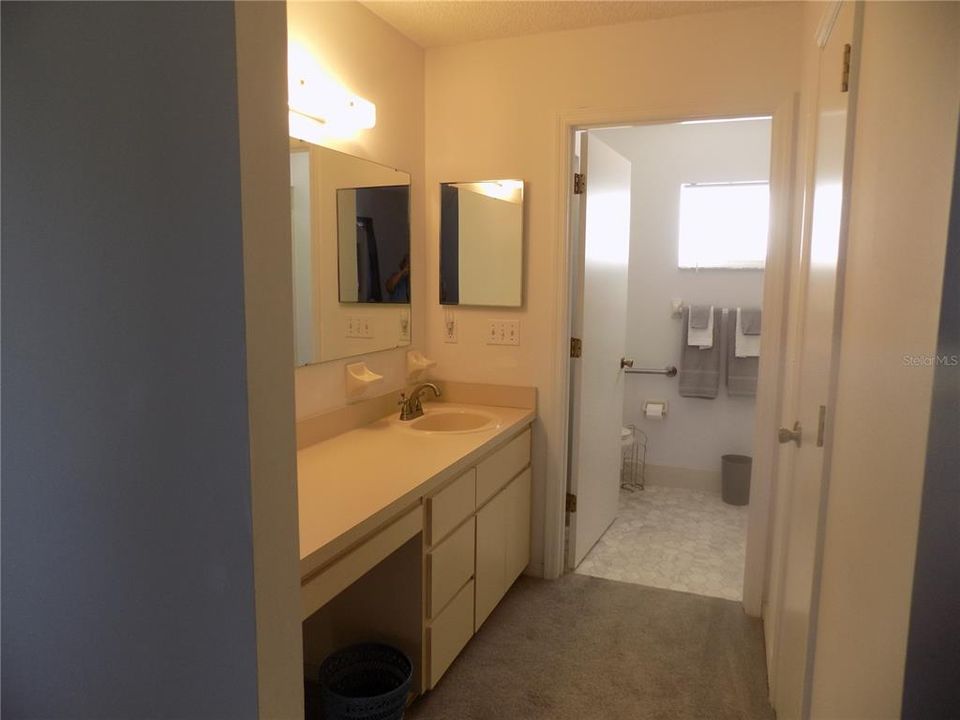 Activo con contrato: $183,900 (2 camas, 2 baños, 1008 Pies cuadrados)