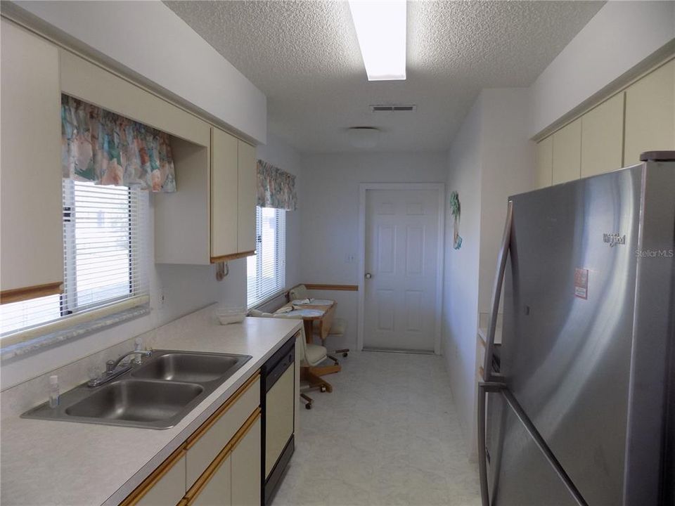 Activo con contrato: $183,900 (2 camas, 2 baños, 1008 Pies cuadrados)