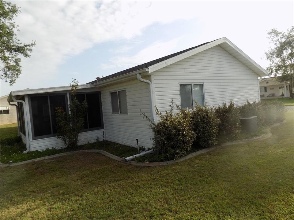 Activo con contrato: $183,900 (2 camas, 2 baños, 1008 Pies cuadrados)