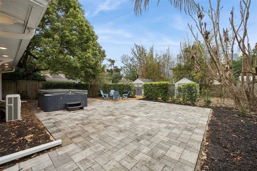 For Sale: $600,000 (3 beds, 0 baths, 1316 Square Feet)