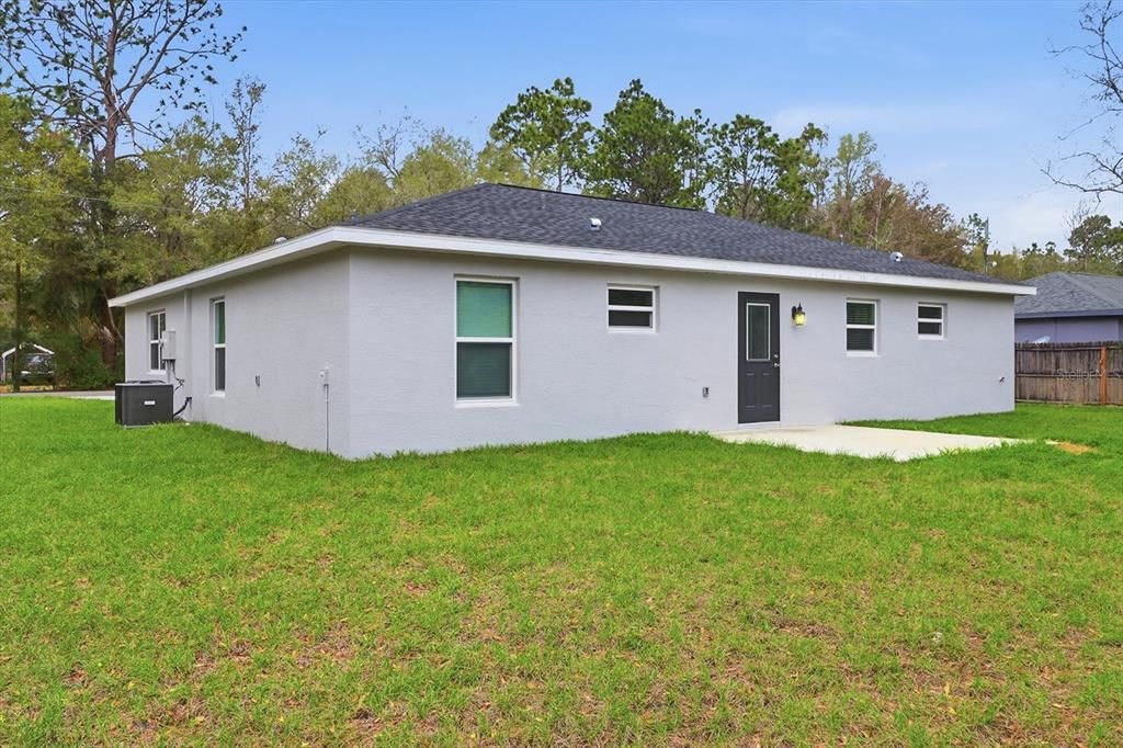 For Sale: $249,000 (3 beds, 2 baths, 1128 Square Feet)